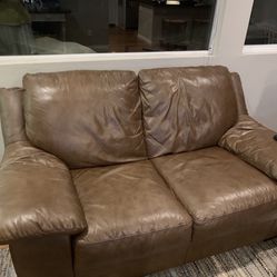 Brown Leather Couch (Loveseat)