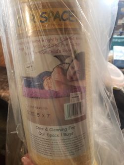 New yellow 5 by 7 rug. Make offer