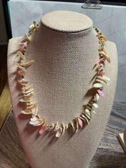 Vintage Shell Chip Branch Necklace