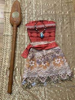 Disney’s Moana Costume W/ Paddle