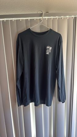 Long Sleeve 7 Seas shirt size Large