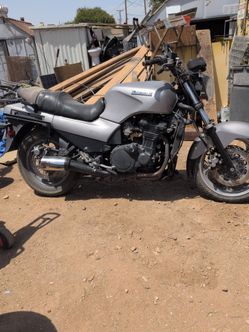 2002Kawasaki Concours1000