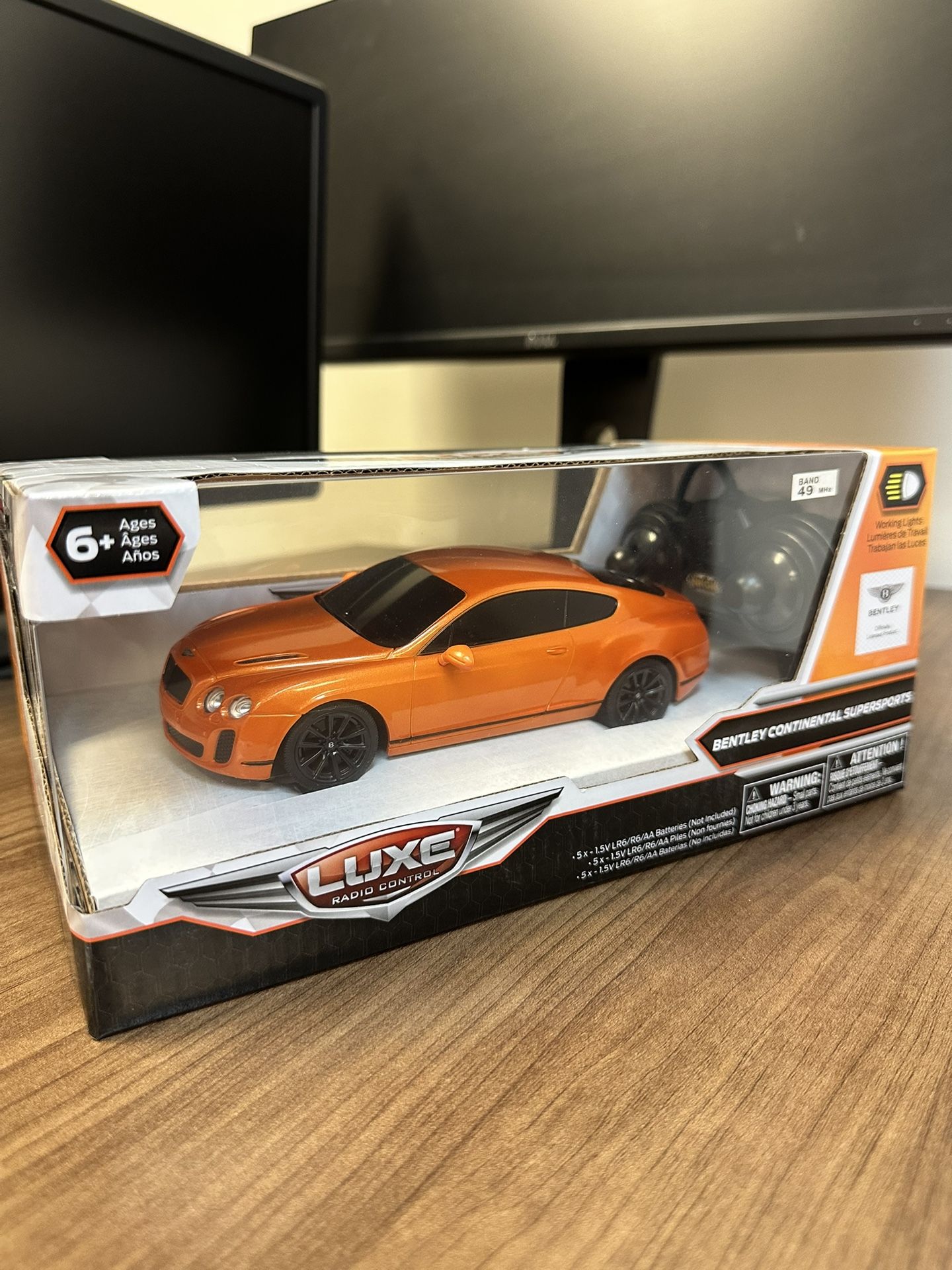 Bentley Remote Control Car 1:24 Scale And Lights Work