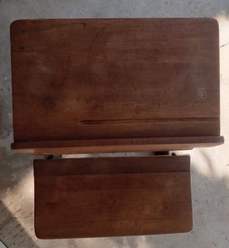 ANTIQUE IRON AND WOODEN SCHOOL ROW DESK