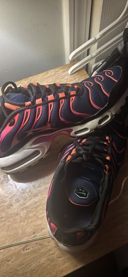Woman Air Max
