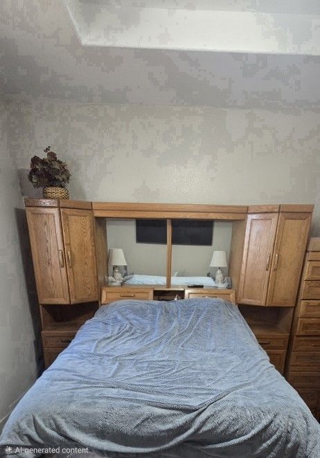 Queen Size Bedroom Set. 