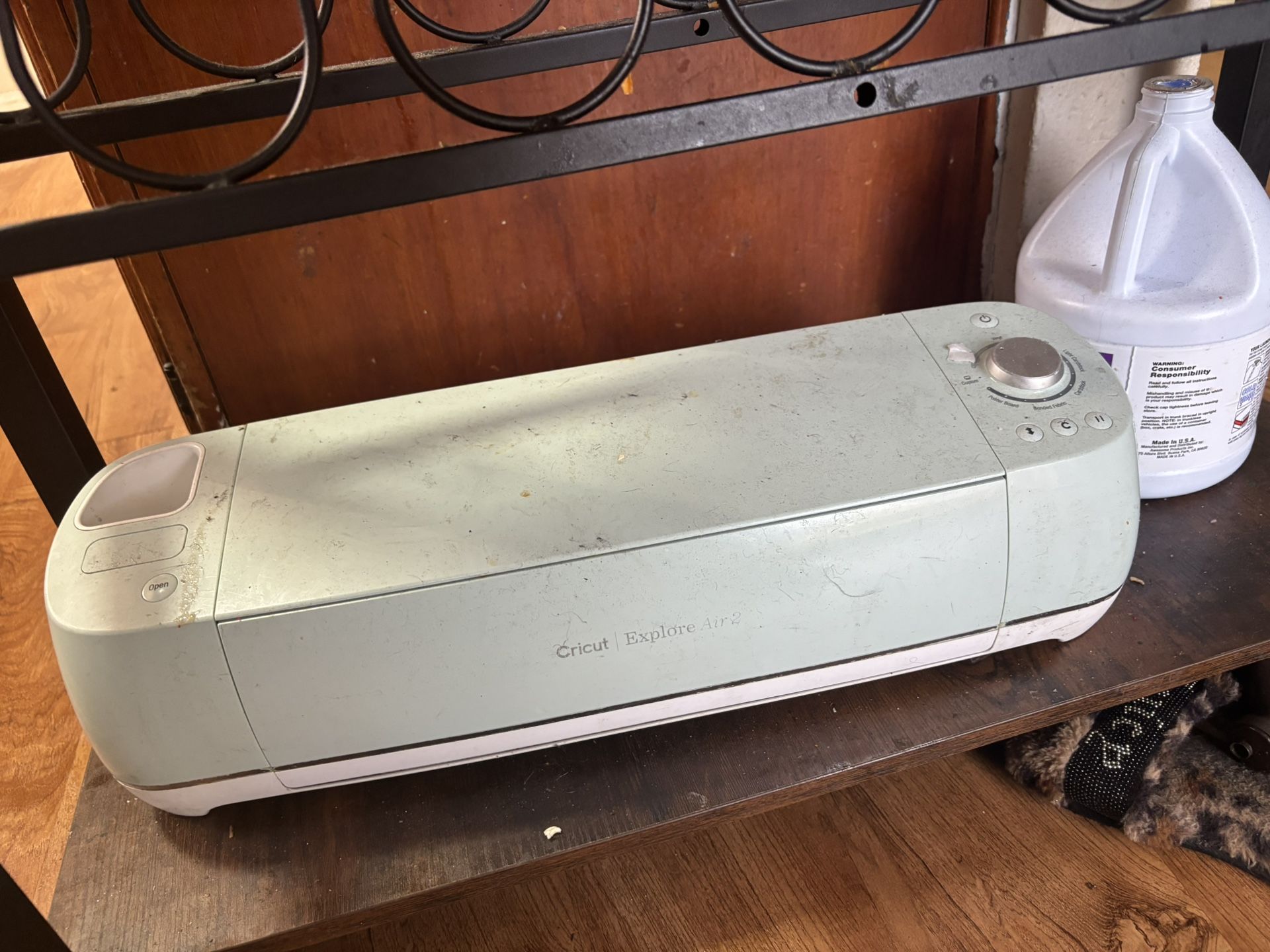 Heat Presser And Cricket