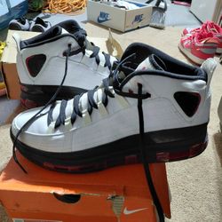 Air Jordan Retro 2 Take Flight Size 14 Like Brand New Worn Once!