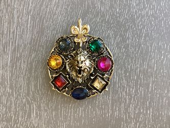 Betsey Johnson Inspired Golden Lion & Fleur de Lis Brooch/Pendant W/ Inlaid Complementary Faux Crystals