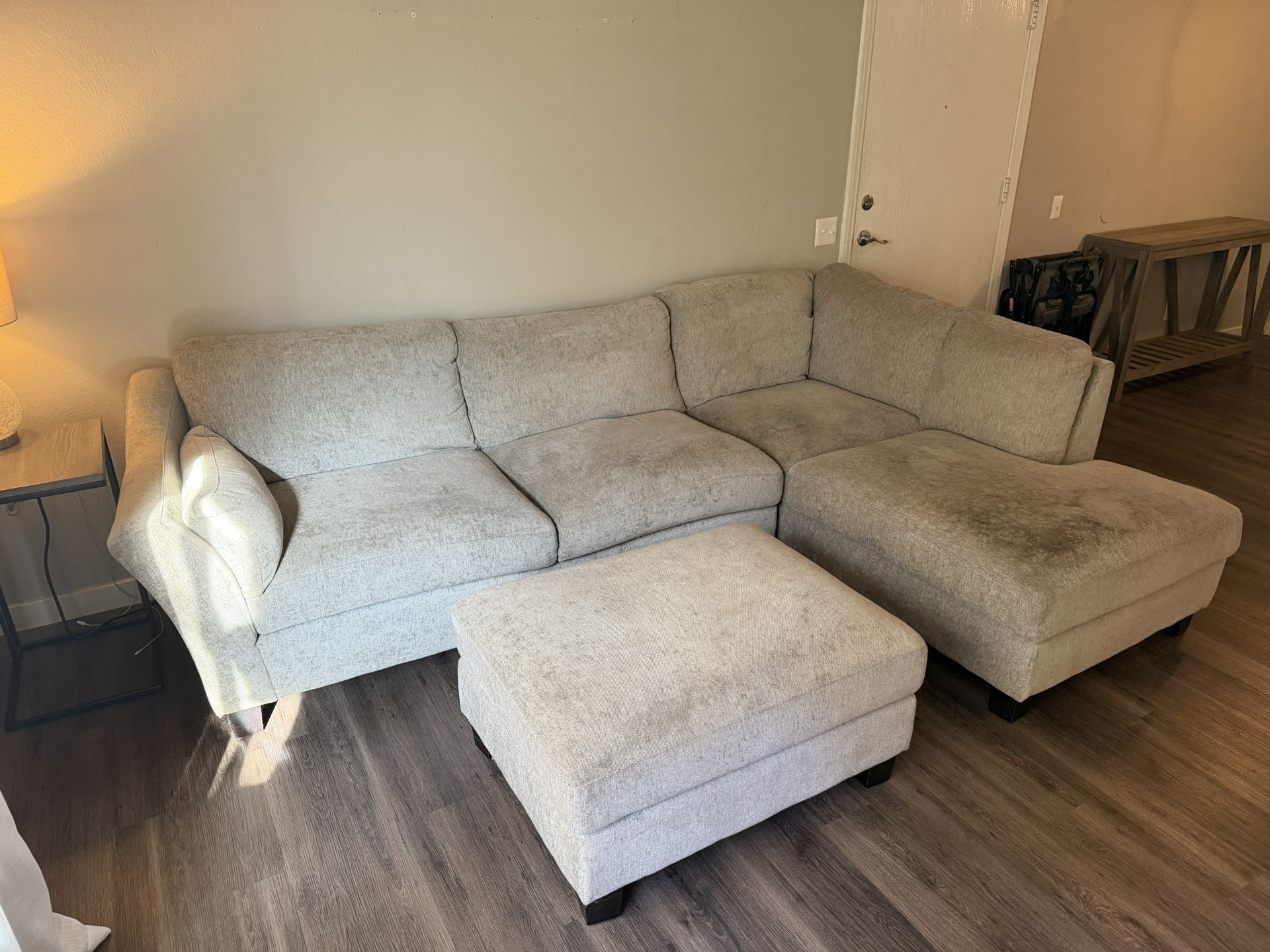 Sectional Sofa + Ottoman - 105” - Deep Seats - Very Comfortable