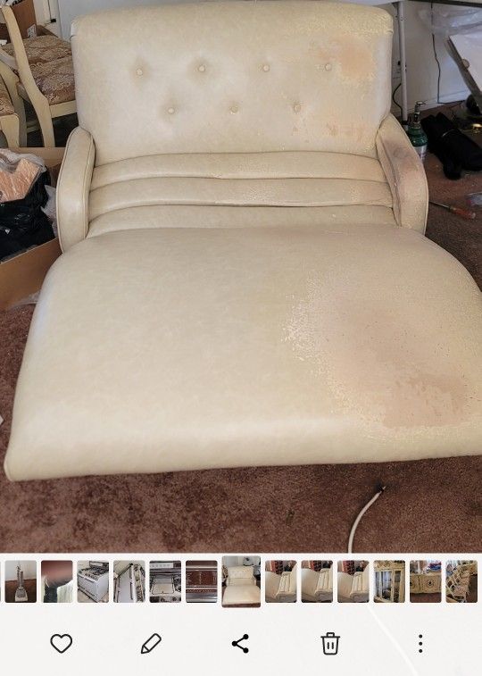 Antique Reclinable Chase Lounge Chair