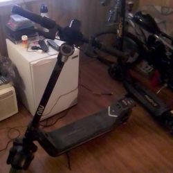 NIU Electric Scooter - Model Kqi 300 P