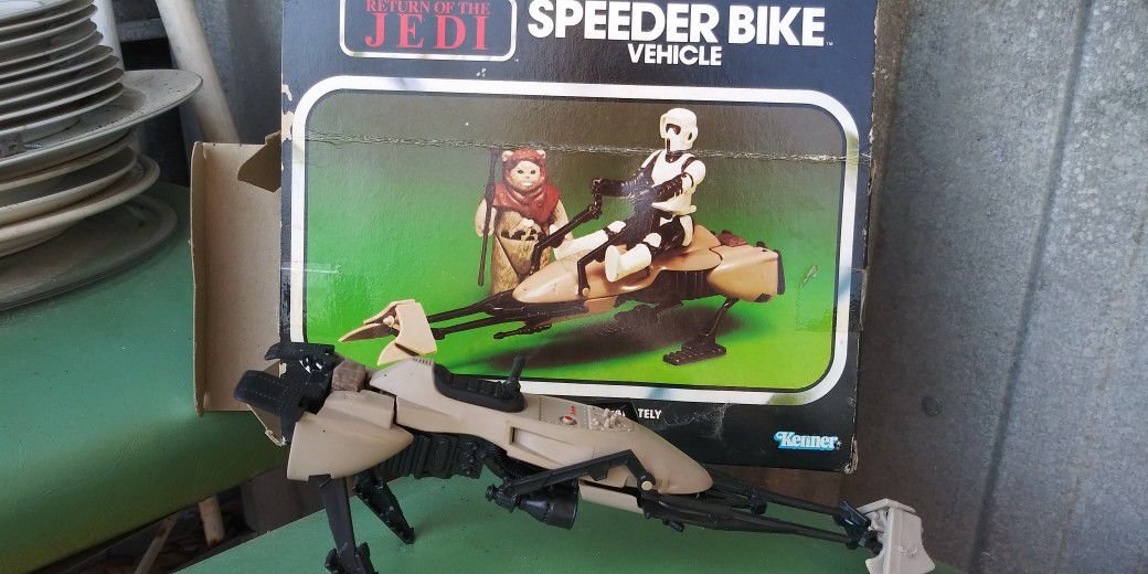 Vintage Star Wars Speeder Bike 1983