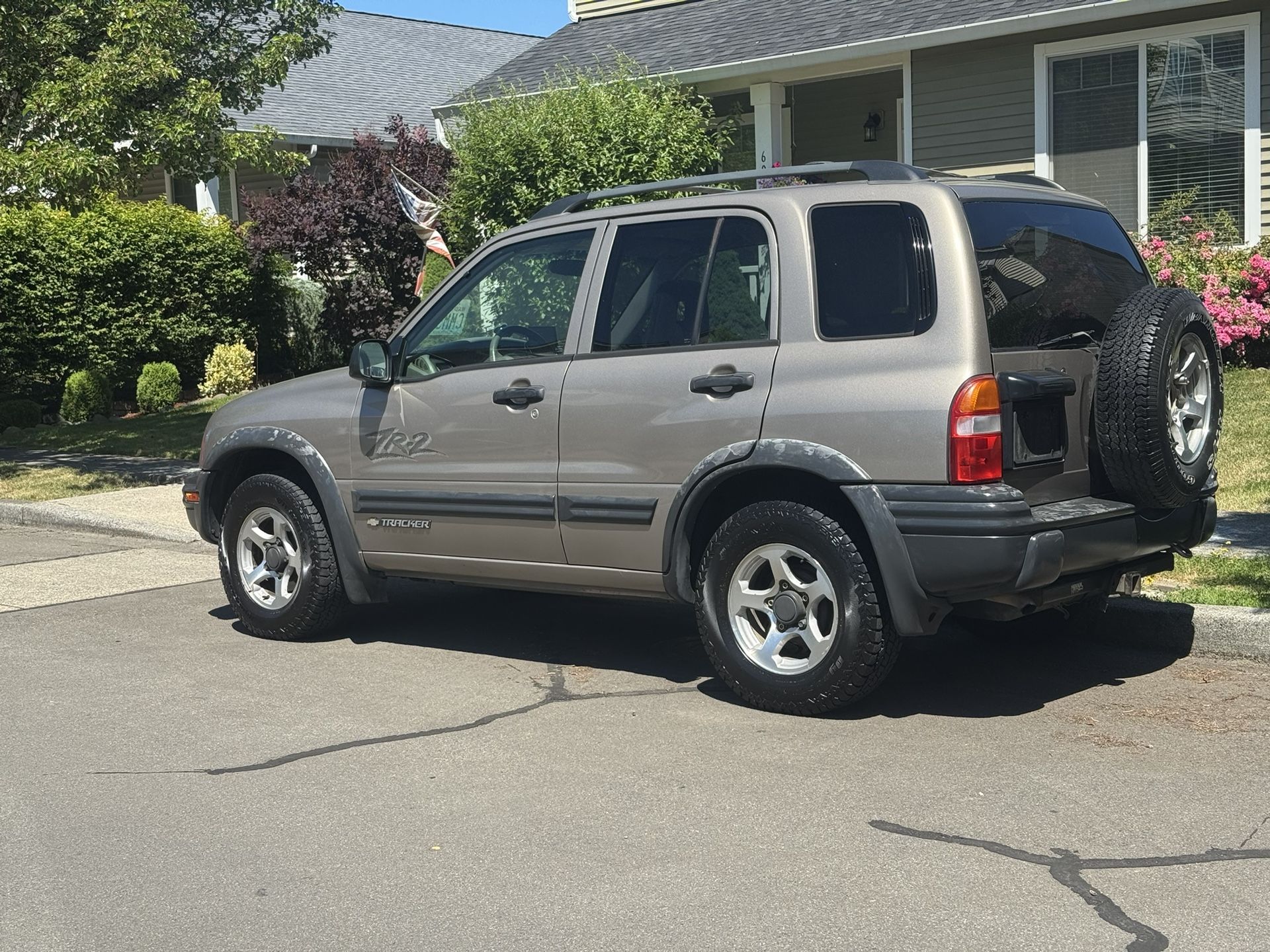 2003 Chevrolet Tracker