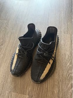 Adidas Yeezy Boost 350 V2 black trainers