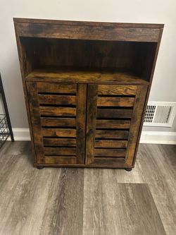 2- Tier Bookcase, bookshelf with 2 doors
