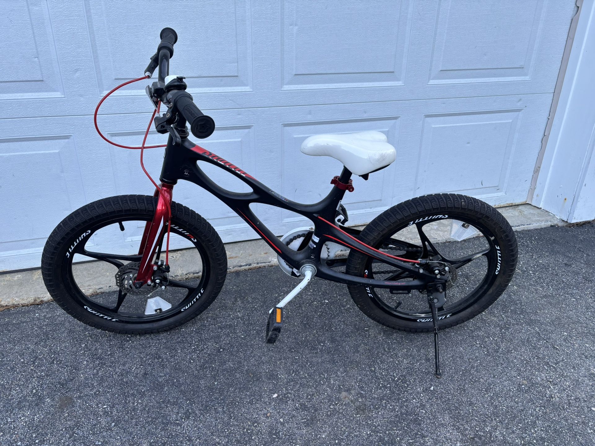 Kids Bike 18” Dual Brakes Great Bike Boys