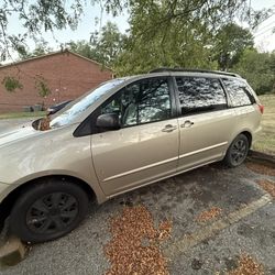 2006 Toyota Sienna