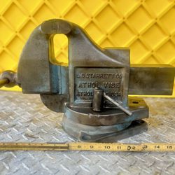 Vintage L.S. Starrett Athol Vise No.924 with Swivel Base