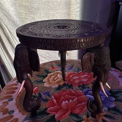 Antique Anglo-Indian elephant table