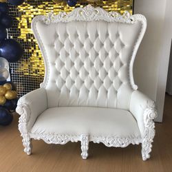 White throne Seat