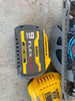 Dewalt saw