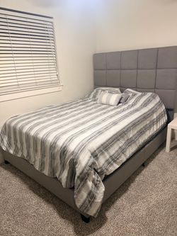 Queen bed set