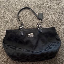 Black Coach Hand Bag 