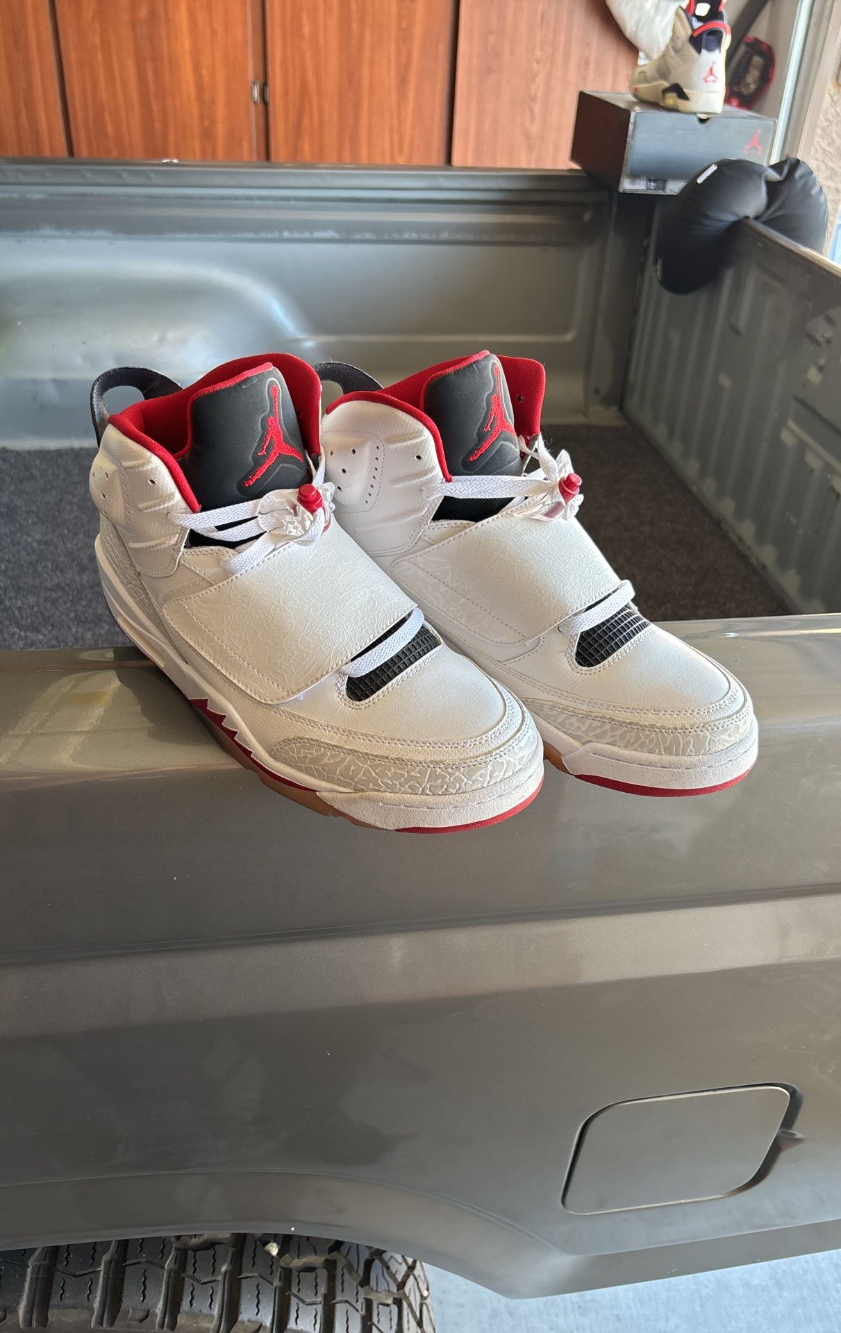 Nike. Jordan. Son Of Mars. 12