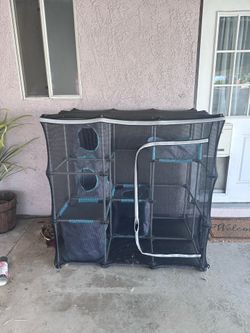 Outdoor catio
