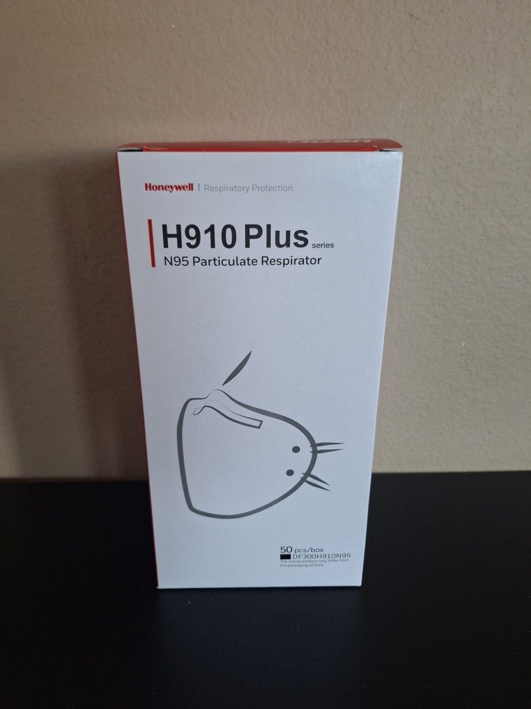 Case - N95 Face Mask /Respirator H910 Plus NIOSH Approved 600 Per Case NIB N-95