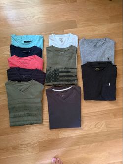 10 men’s Name-brand T-shirts size small.  $5 each