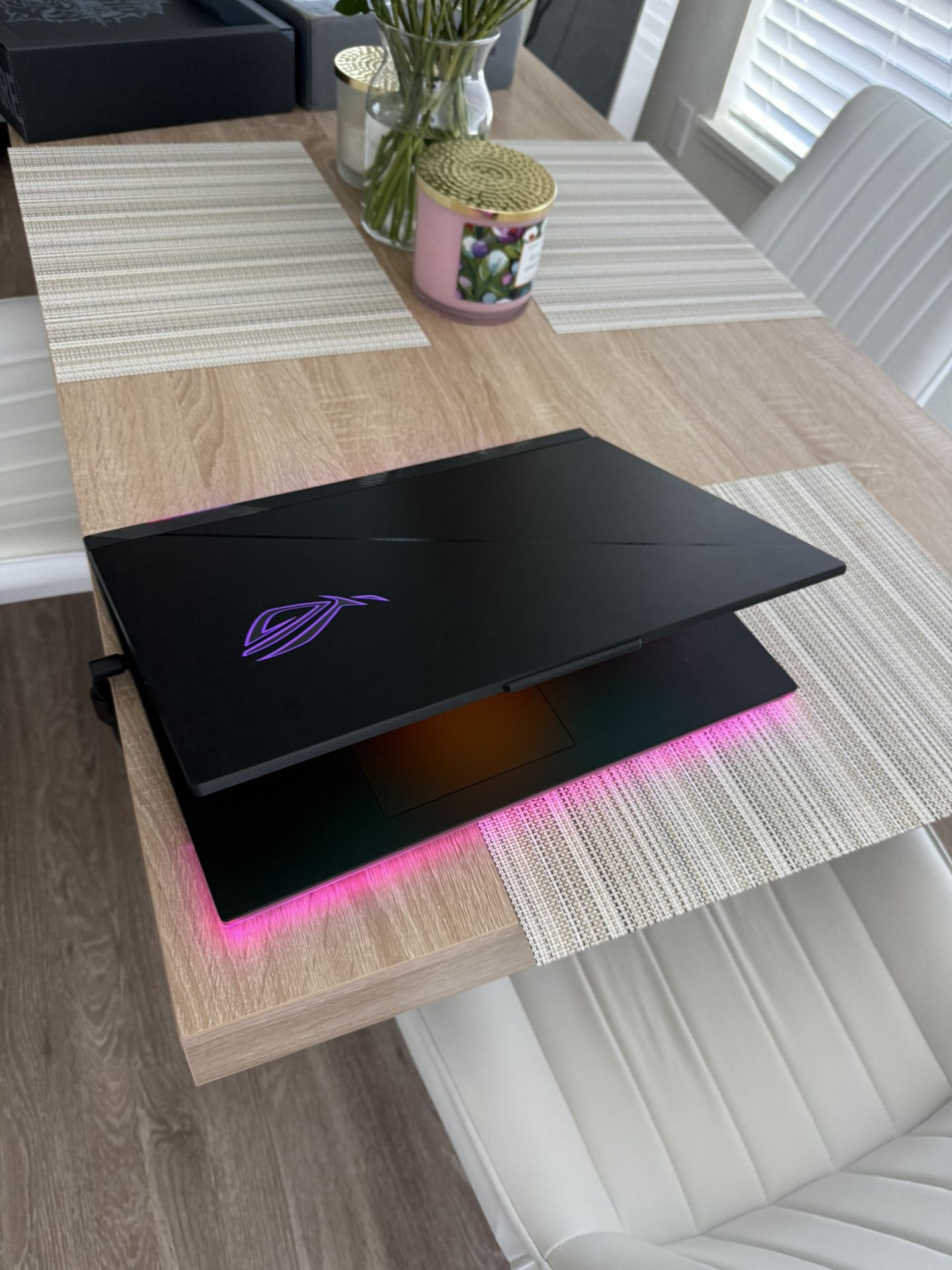 Asus ROG Scar 18, RTX 4090, Mini Led, I9 14th