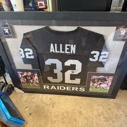 Marcus Allen signed jersey framed