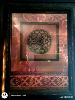 Framed Decorative Wall Art with Medallion
