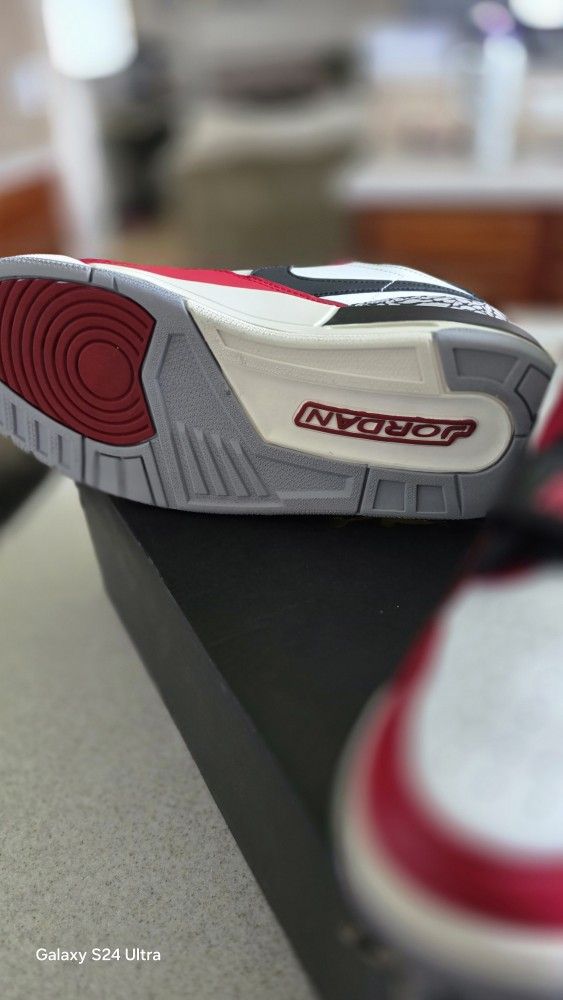 AIR JORDAN LEGACY 312 LOW