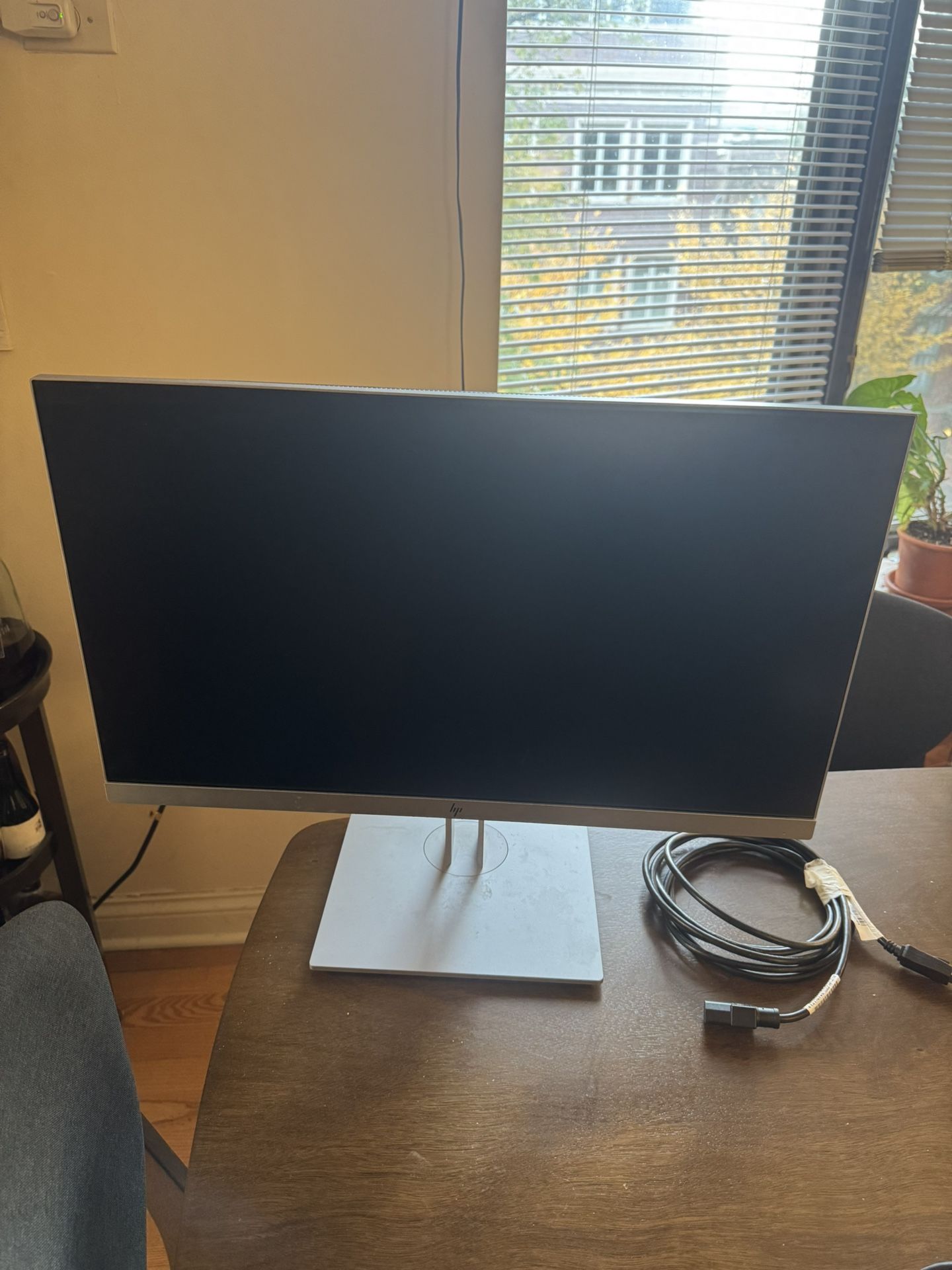 HP 23.8” Monitor