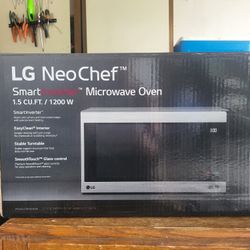 LG NEOCHEF MICROWAVE 