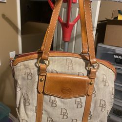 Dooney & Bourke Signature Shoulder Handbag 