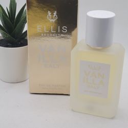 Ellis Brooklyn
 
VANILLA SALT Eau de Parfum

1.7 fl 