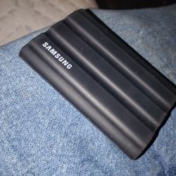 Samsung T7 Shield 4TB