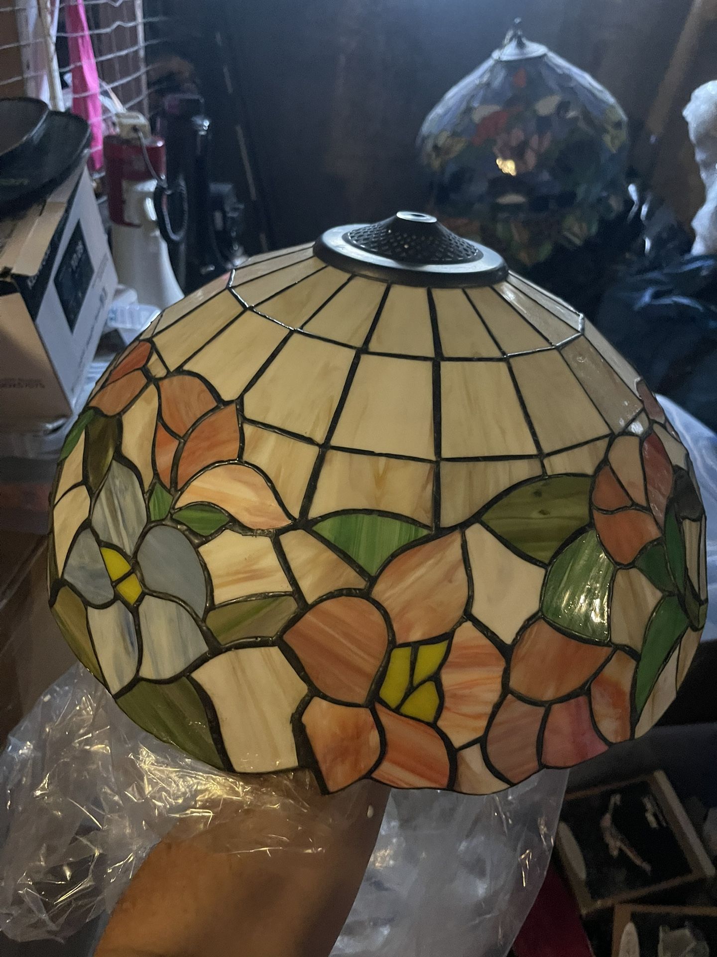 3 Tiffany Lampshades
