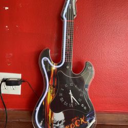 Vintage neon guitar clock
