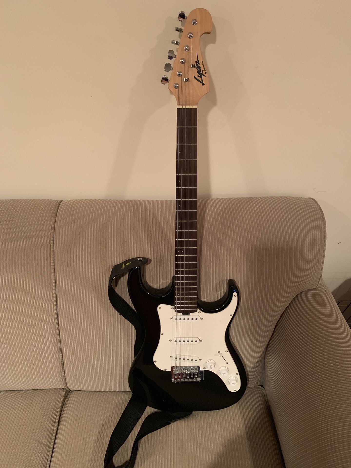 Lyon Guitar