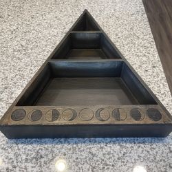 Wooden Triangle Nicknack (Stone) Holder