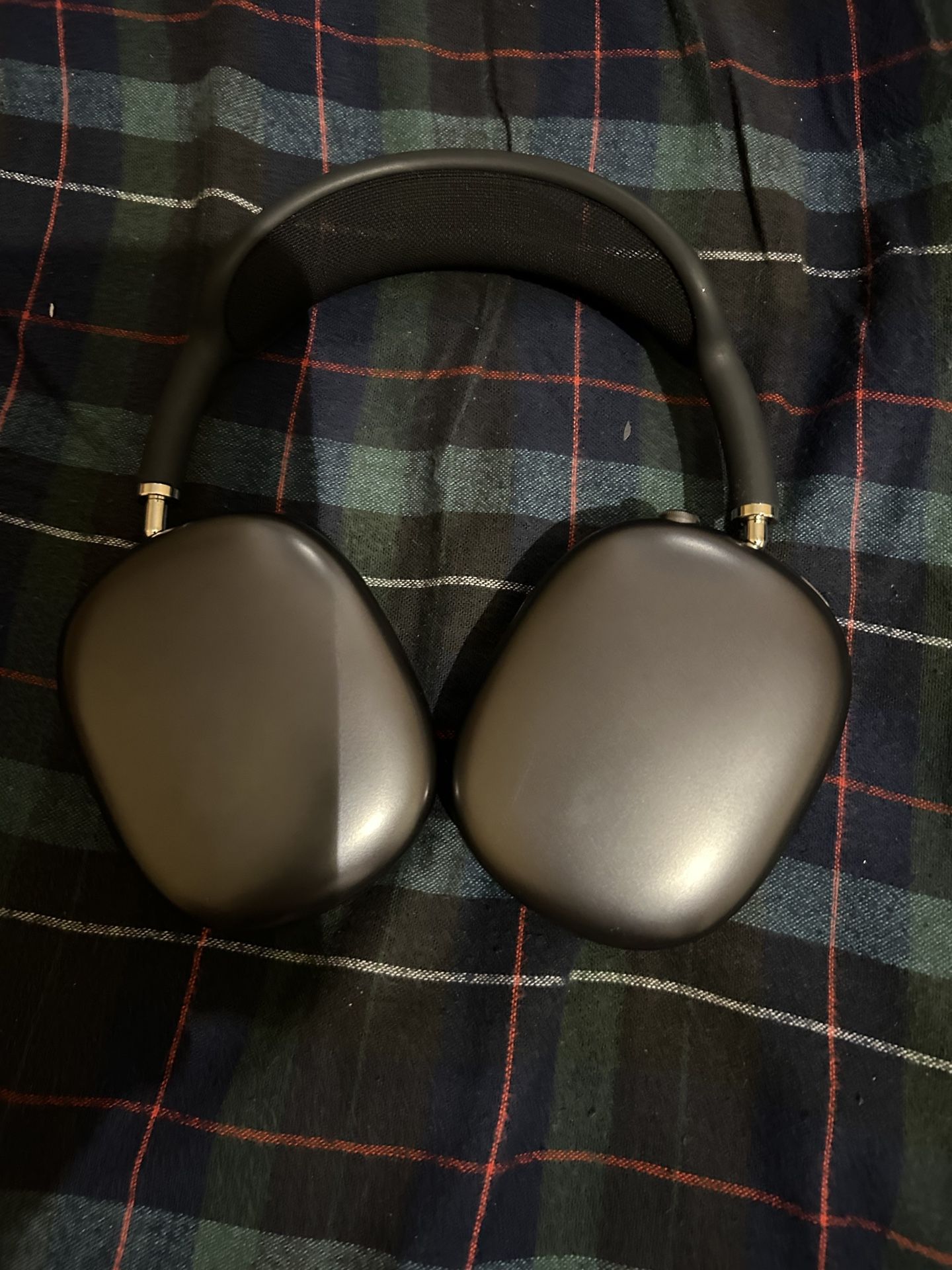 AirPods Max 1st Gen