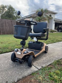 NEW 4-Wheel Heavy Duty Outdoor Scooter 40V - 400lb Capacity