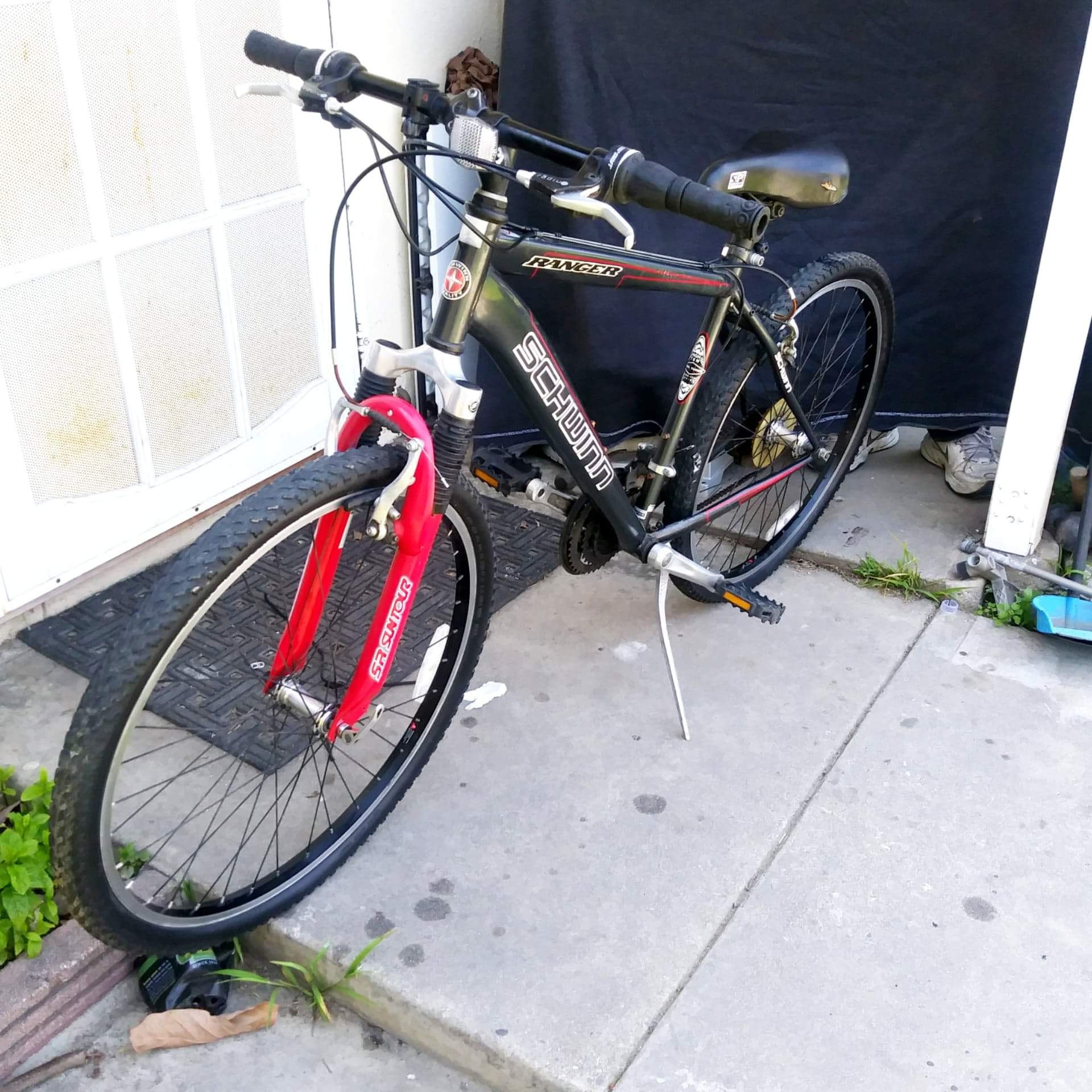 schwinn ranger 26 mountain bike