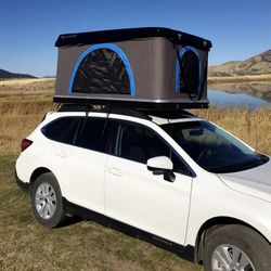 Rooftop Camper Hard Shell Used