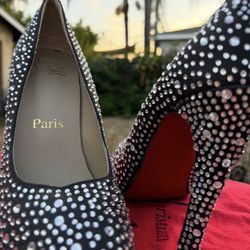 Brand New Heels Size 39